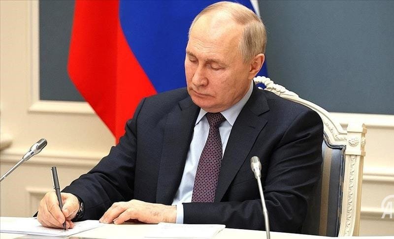 Russia Removes Taliban from Terrorist List