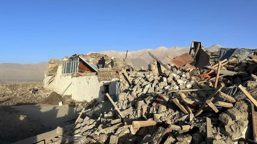 Tibet Earthquake 9 Dead, Chinese Authorities