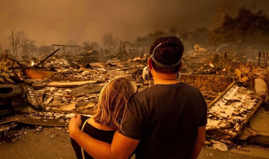 Los Angeles Worst Wildfire Leaves Trail of Destruction
