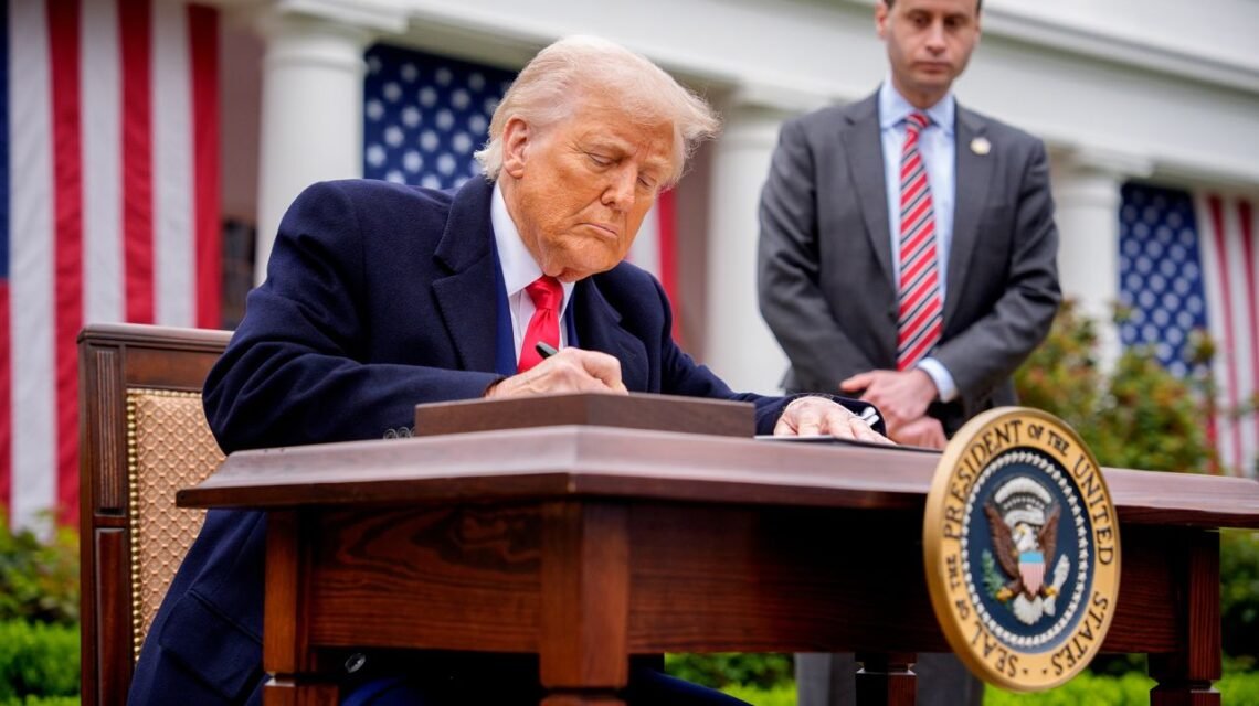 China Calls on Trump to Reverse Tariff Policy