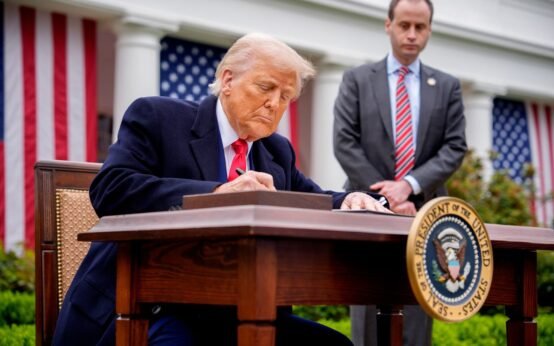 China Calls on Trump to Reverse Tariff Policy