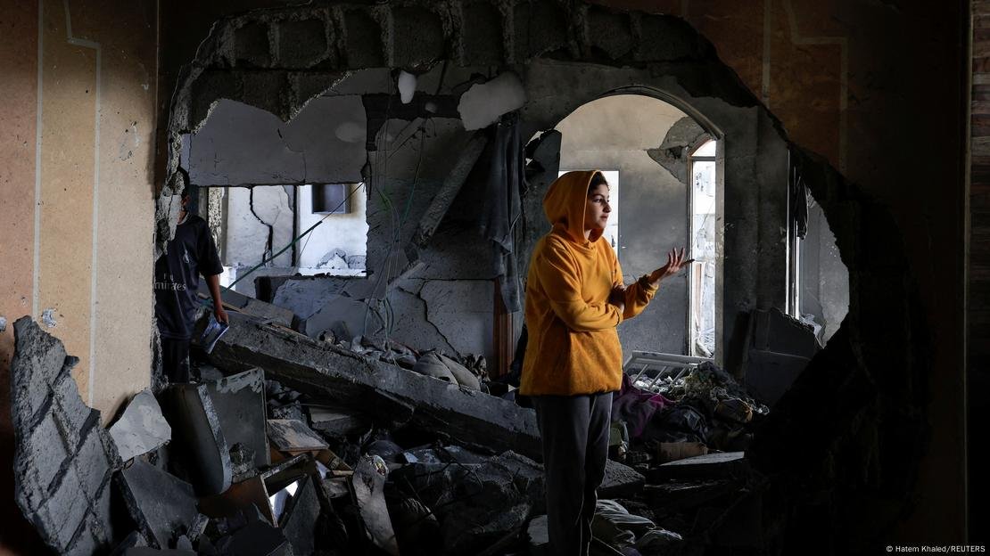 Dozens Killed in Overnight Airstrikes on Southern Gaza City