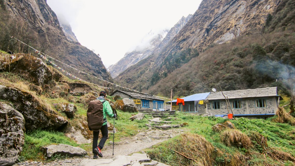 What Are the Best Trekking Routes in Nepal for Beginners