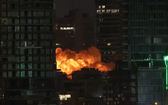 Israeli Air Defense Struggles with Iranian Missile Barrage