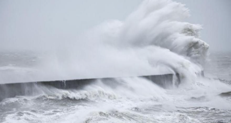 Storm Expected to Hit Major Cities and Coastal Areas storm east coast