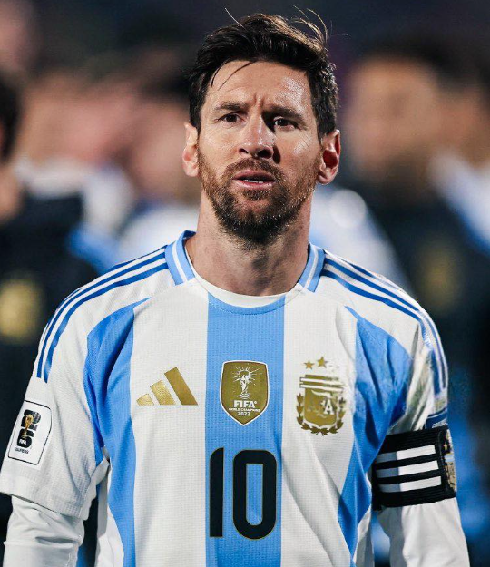 Messi Starts on the Bench, Strategy to Rotate Squad