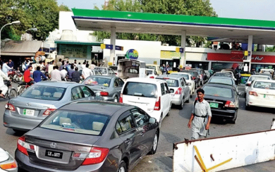 Pakistan Races to Secure Fuel Amid Rising Middle East Tensions