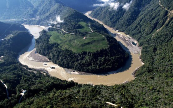 China starts construction of Tibet mega-dam