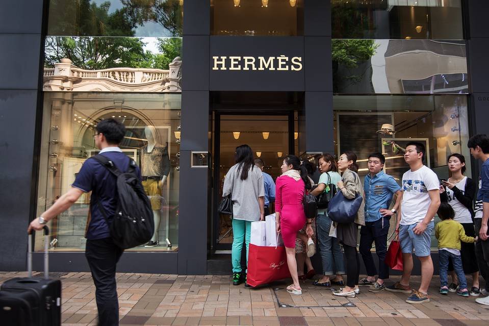 Hermes confirms outlook for rising sales in 2025