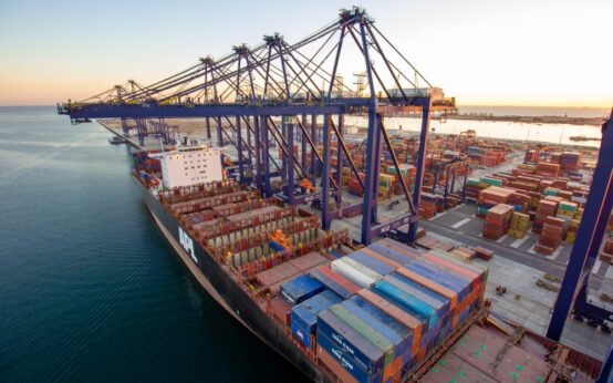 Pakistan Announces 50% Cut in Port Charges at Karachi Port