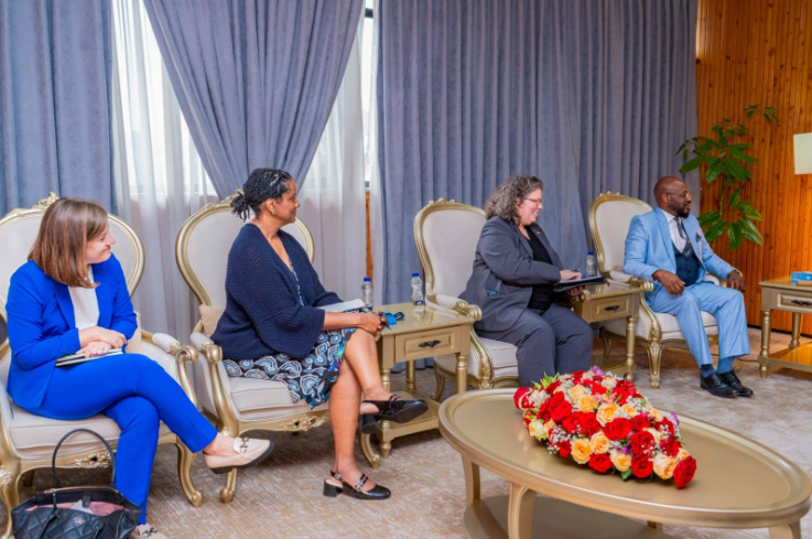 Discussions Focus on Development  and Investment Cooperation ethopian us ambassador