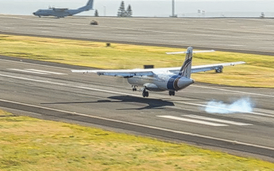 Plane Buffeted by Strong Winds at Madeira Airport