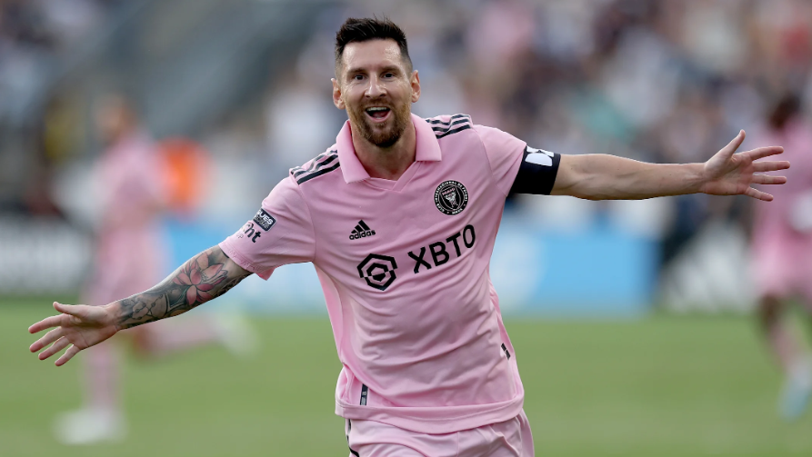 Lionel Messi 2 Goal Against New England in Major League Soccer