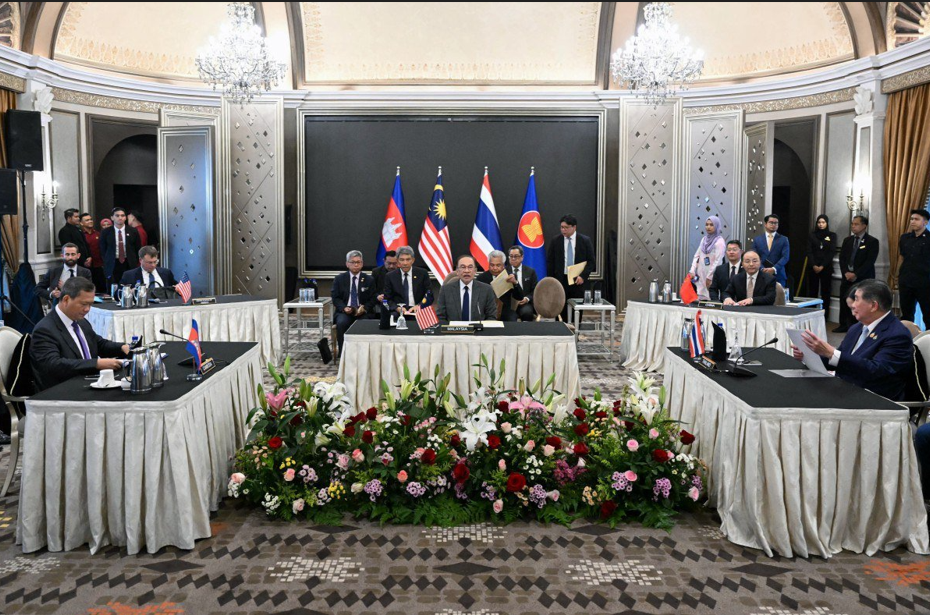 Cambodia Seeks Ceasefire with Thailand in Malaysia Peace Talks