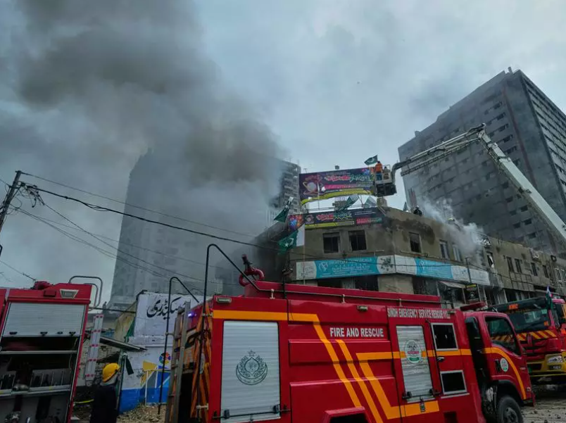 Pakistan: Deadly Blast at Karachi Fireworks Warehouse Kills Four