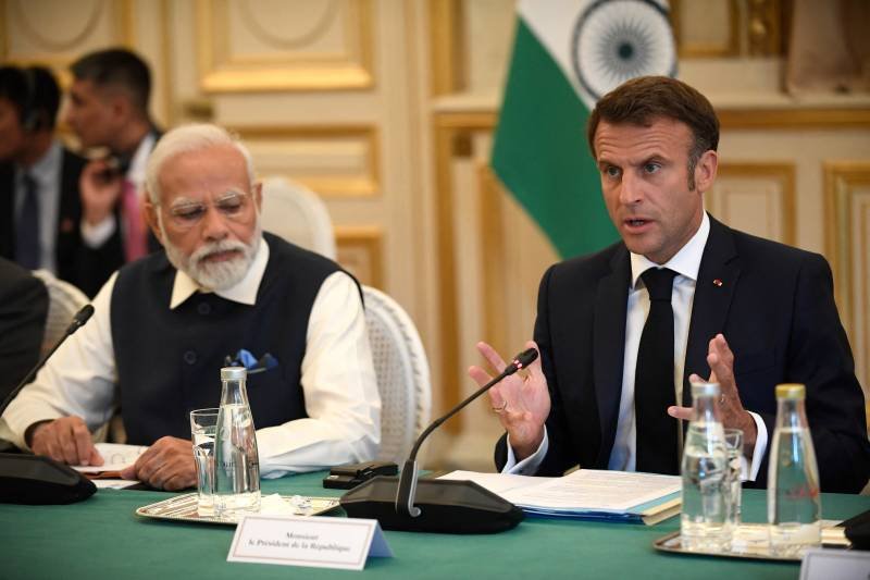 India, France vow to boost strategic partnership