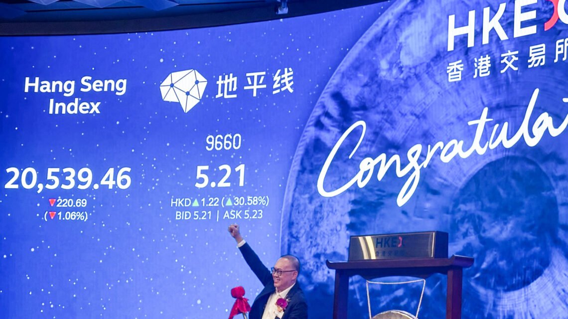 Hong Kong Overtakes US as IPO Destination for Chinese Startups