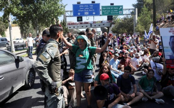 Protesters in Israel Demand Hostage Release End to Gaza War