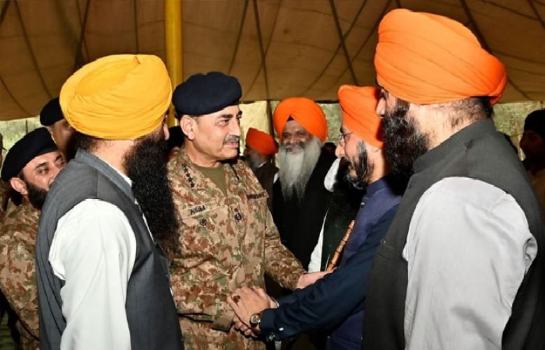 Sikh Leader hails Army Chief's swift action at Kartarpur
