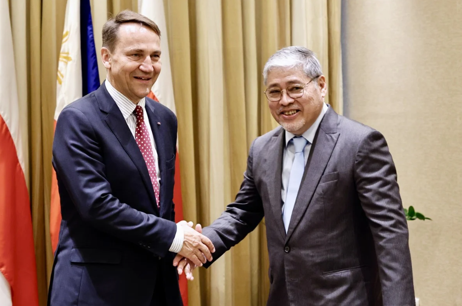 Philippines, Poland Strengthen Security Against Threats
