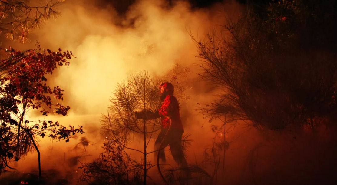 Firefighters Face Tough Battle Against Massive Wildfire in Portugal