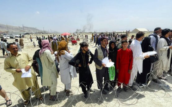 Thousands of Afghans rush to apply for Qatar jobs