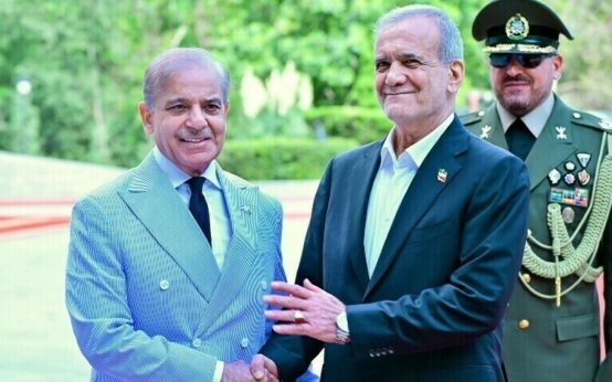 Iranian President Pezeshkian to Visit Pakistan on First Official Trip