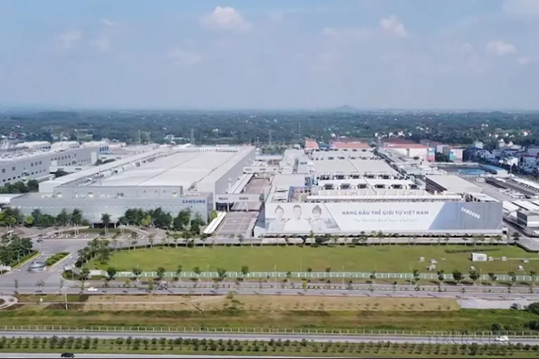  Strategic Focus on Technology, Semiconductors, and Green Energy