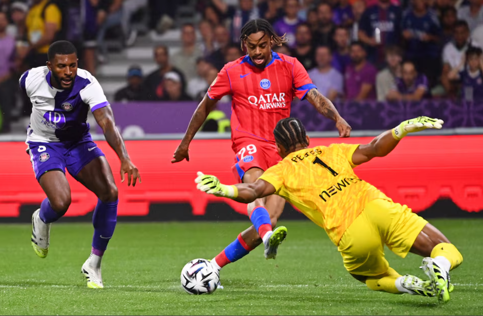 PSG Scores Three Goals in 15 Minutes