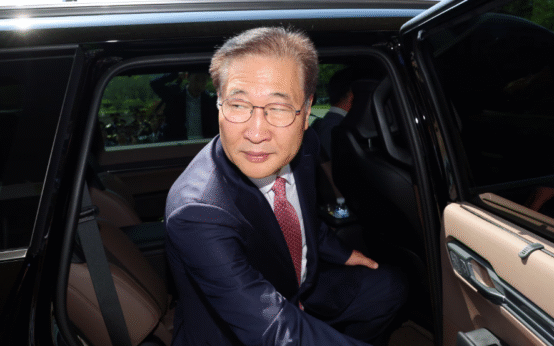 Ex-Justice Minister Park Faces 13-Hour Insurrection Probe