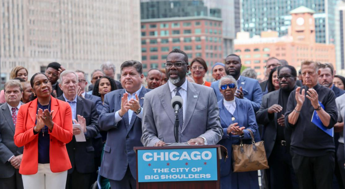 Trump sending more ICE resources to Chicago