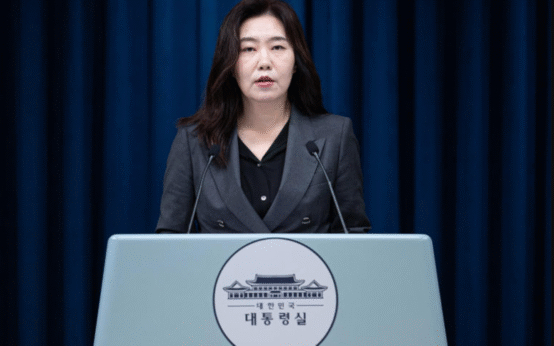 President Lee Orders Fast Restoration After Devastating Fire