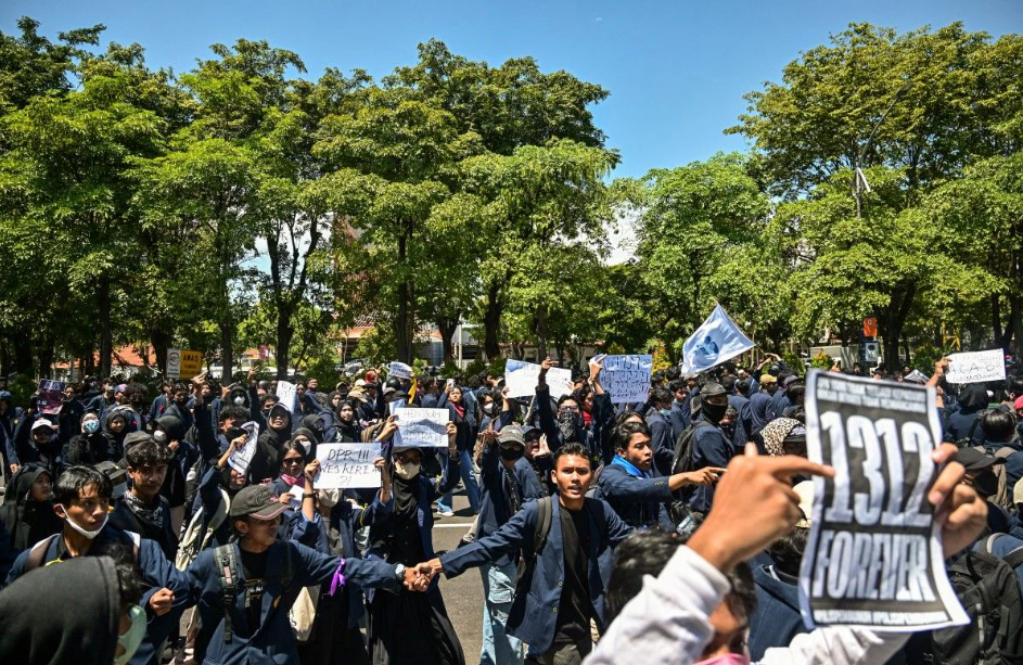 Rights group says 20 missing after deadly Indonesia protests