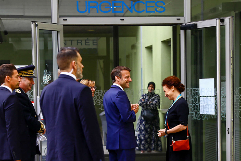 France is preparing its hospitals for a great war