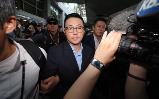 Special counsel arrests 13, 9 unrelated to Kim Keon-hee