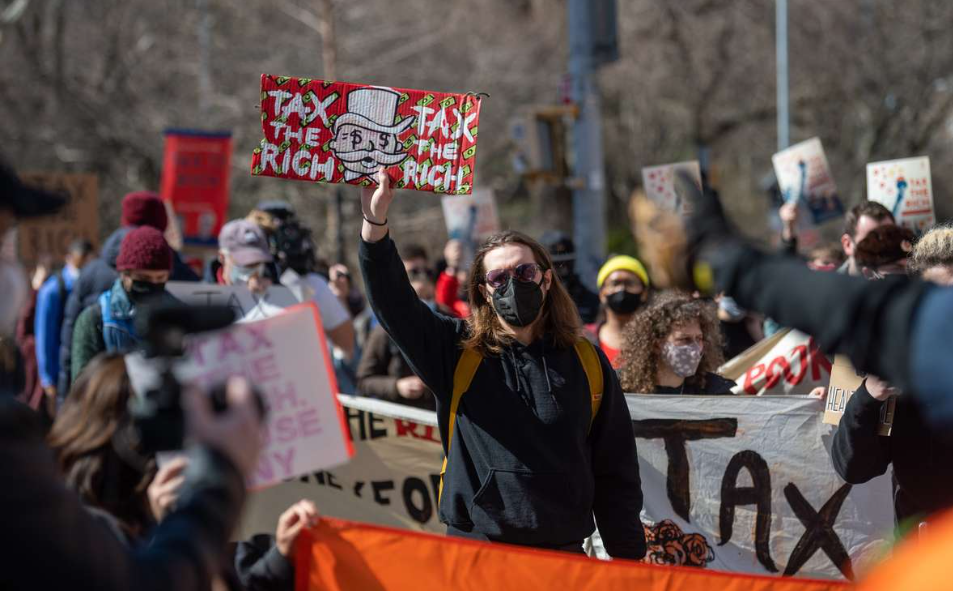 Comparing billionaires’ tax rates with those of wage earners and middle-class Americans