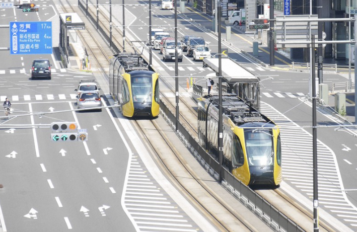Tokyu Railways Leading the Way with Renewable Electricity