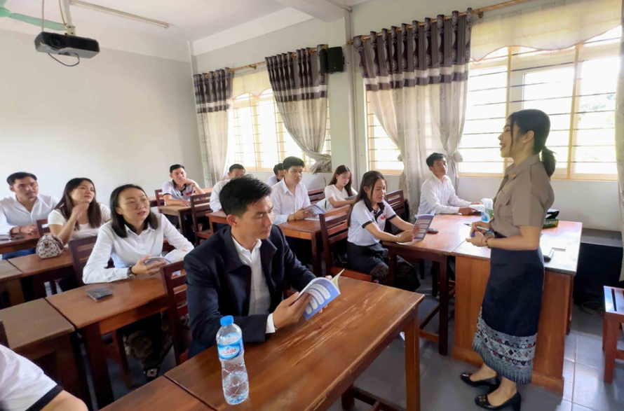 Challenges in teaching Southeast Asian languages like Lao in Vietnamese education