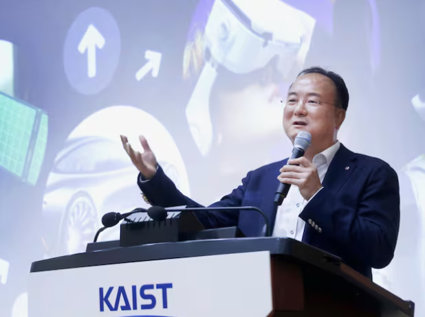 LG Innotek CEO: Pivot Drives Future Innovation