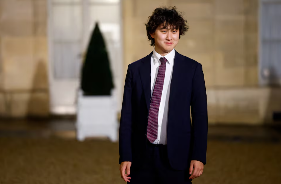 Meta’s AI Chief Urges Teens to Spend More Time Building