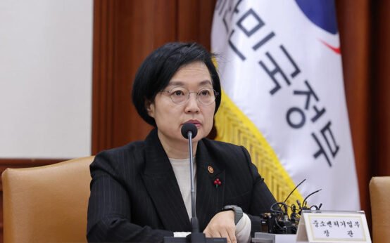 Government Promotes M&A-Based Succession for 56,000 Manufacturing SMEs