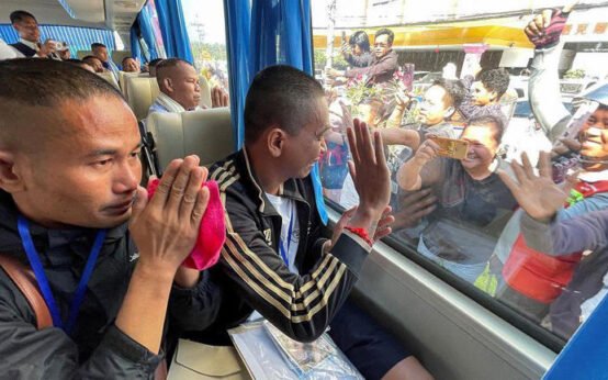 Thailand Releases 18 Cambodian Soldiers Held Since July Amid Border Ceasefire