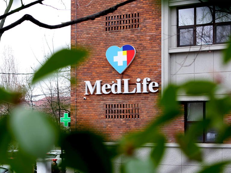 MedLife Reaches €1 Billion Valuation After Market Surge on Bucharest Stock Exchange