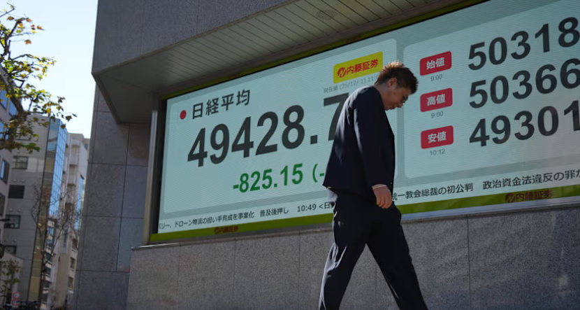 Asian Markets Show Mixed Moves as Investors Eye Key U.S. Data