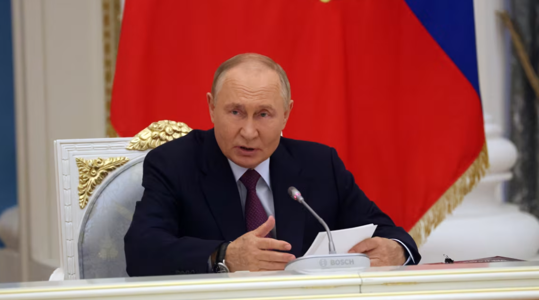 Defence Chief Warns of Growing Threat from Putin