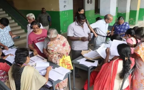 TN CEO Archana Patnaik Releases Draft Electoral Roll; 97 Lakh Names Deleted as DMK, BJP Trade Charges