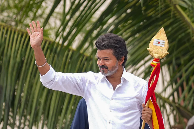 Vijay Hosts Christmas Event in Mahabalipuram as Karthigai Deepam Row Sparks Political Clash in Madurai