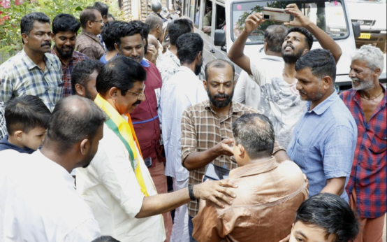 Kerala Christmas Carol Attack in Palakkad Sparks Political Row