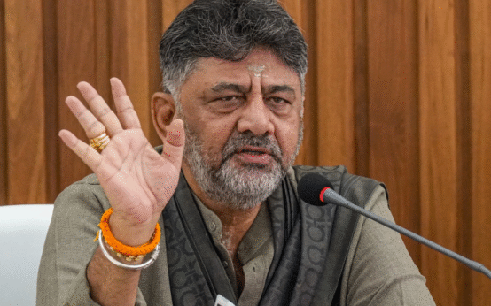 D. K. Shivakumar summoned by Delhi Police-EOW in National Herald case