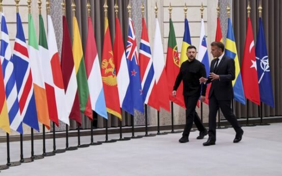 Macron confirms 2026 trip to Bucharest after bilateral talks in Paris